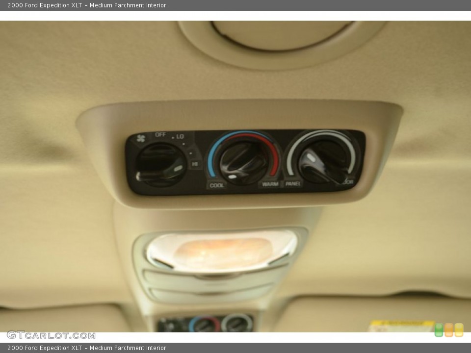 Medium Parchment Interior Controls for the 2000 Ford Expedition XLT #72935977