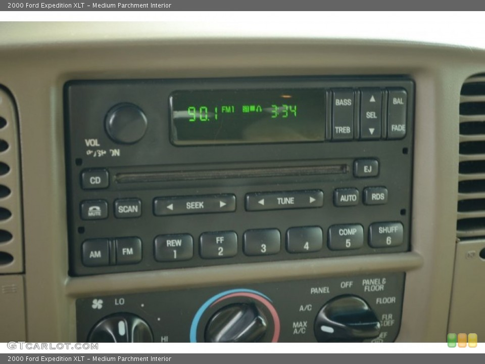 Medium Parchment Interior Audio System for the 2000 Ford Expedition XLT #72936142