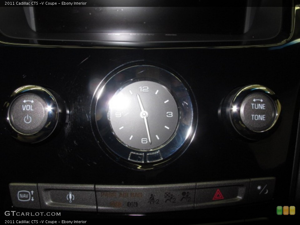 Ebony Interior Controls for the 2011 Cadillac CTS -V Coupe #72953490