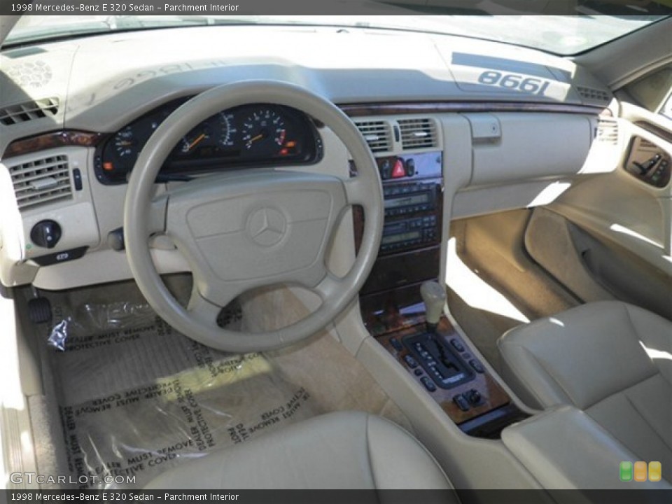 Parchment Interior Photo for the 1998 Mercedes-Benz E 320 Sedan #72960192