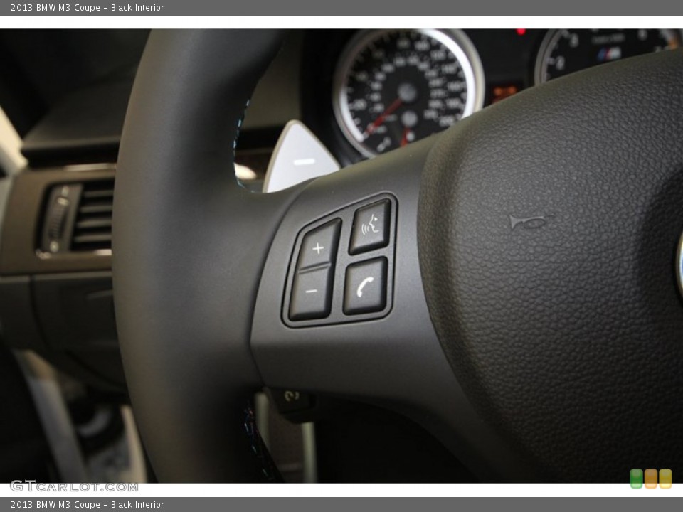 Black Interior Controls for the 2013 BMW M3 Coupe #72960549