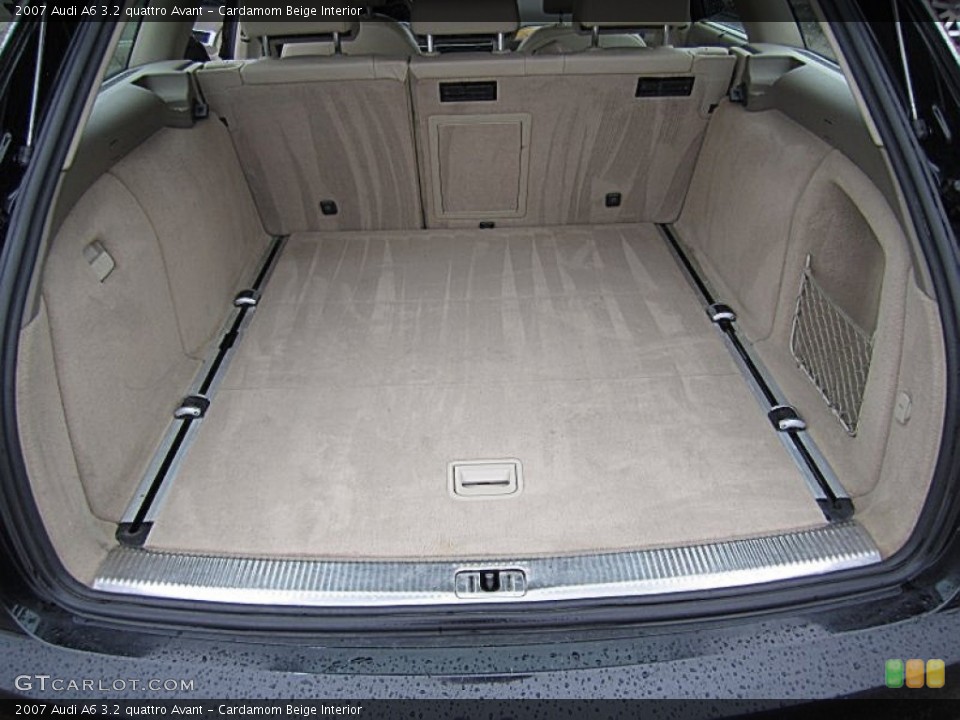 Cardamom Beige Interior Trunk for the 2007 Audi A6 3.2 quattro Avant #72963761