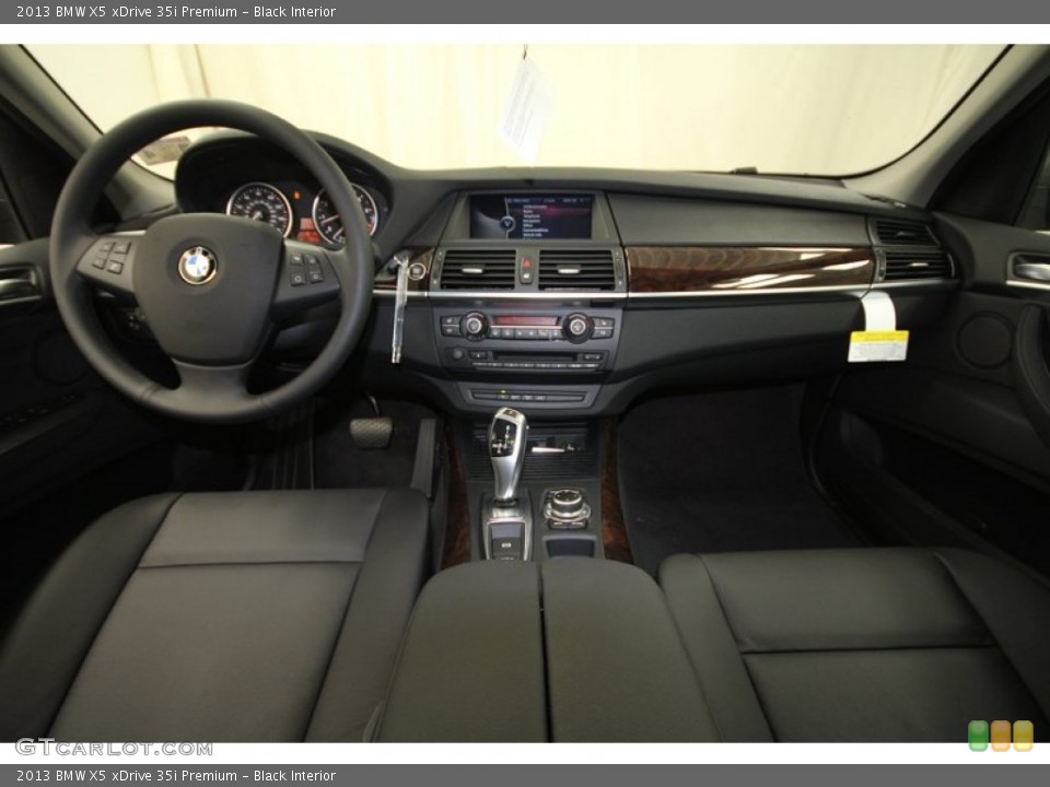 Black Interior Dashboard for the 2013 BMW X5 xDrive 35i Premium #72964635