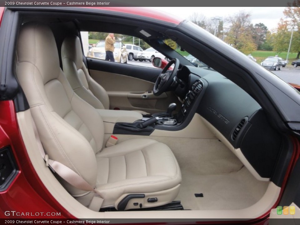 Cashmere Beige Interior Photo for the 2009 Chevrolet Corvette Coupe #72964827