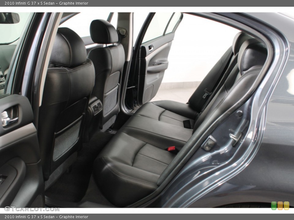 Graphite Interior Photo for the 2010 Infiniti G 37 x S Sedan #72965364