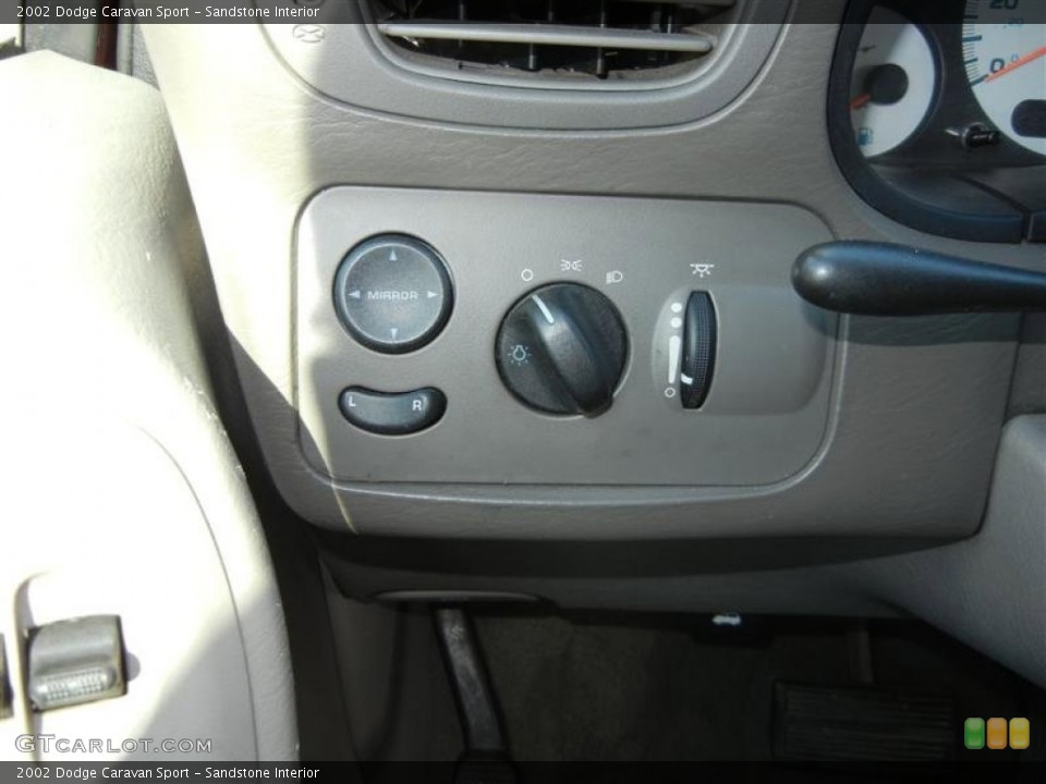 Sandstone Interior Controls for the 2002 Dodge Caravan Sport #72977708