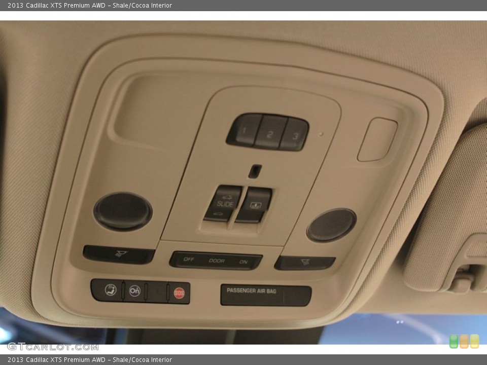 Shale/Cocoa Interior Controls for the 2013 Cadillac XTS Premium AWD #72987273