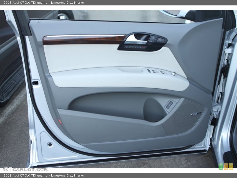 Limestone Gray Interior Door Panel for the 2013 Audi Q7 3.0 TDI quattro #72994675