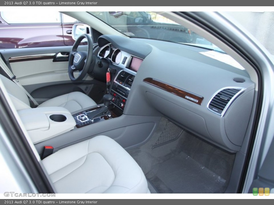 Limestone Gray Interior Photo for the 2013 Audi Q7 3.0 TDI quattro #72995026
