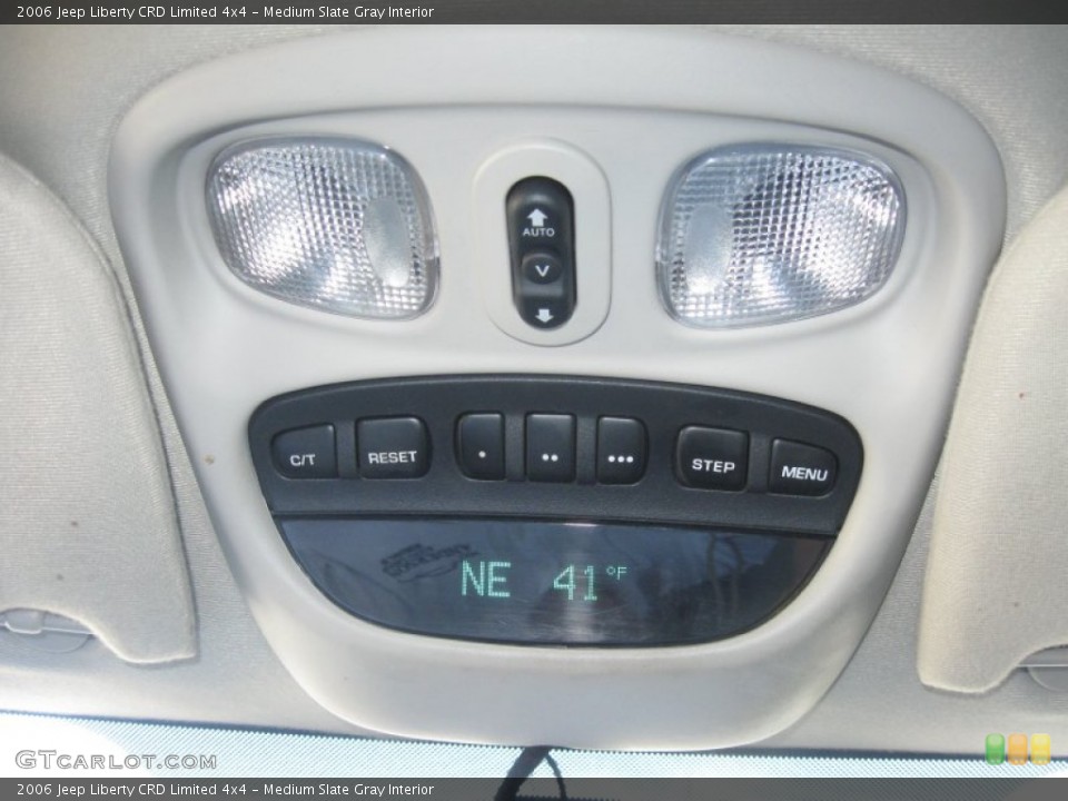 Medium Slate Gray Interior Controls for the 2006 Jeep Liberty CRD Limited 4x4 #72995155