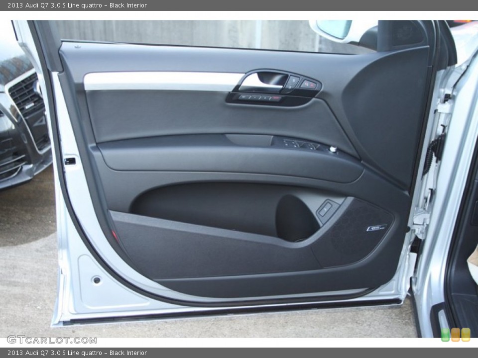 Black Interior Door Panel for the 2013 Audi Q7 3.0 S Line quattro #72995392