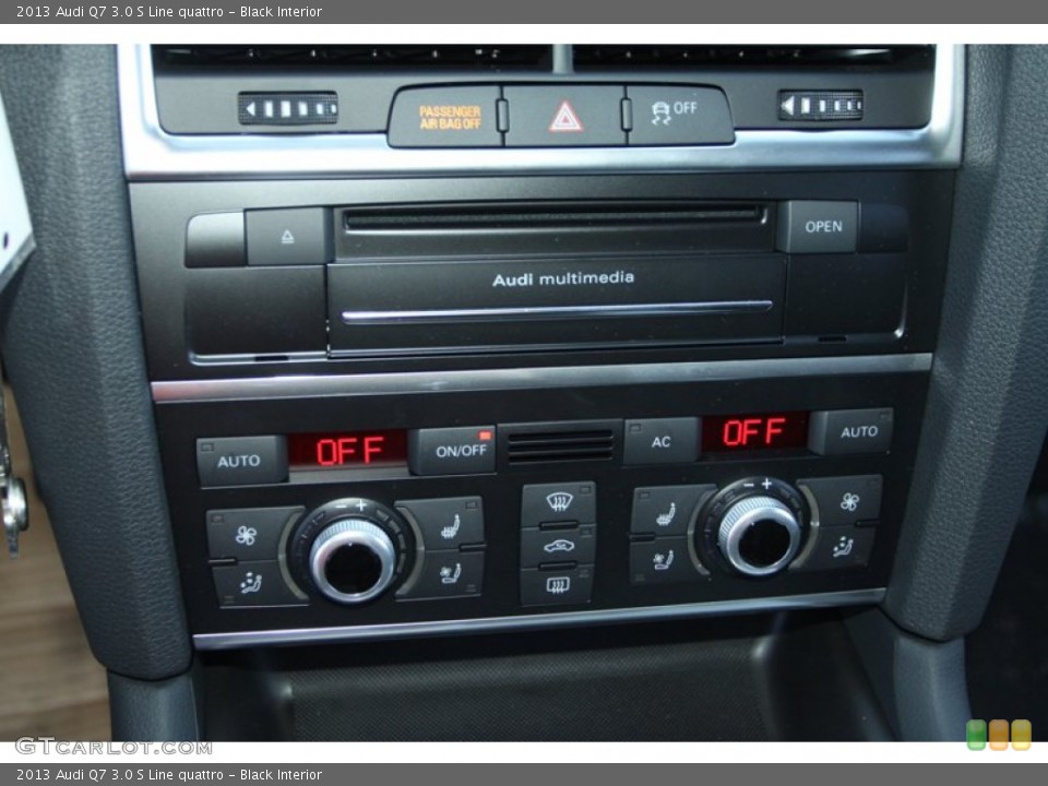 Black Interior Controls for the 2013 Audi Q7 3.0 S Line quattro #72995605