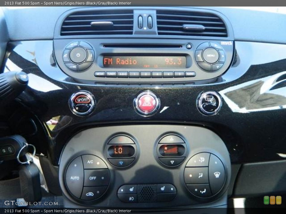 Sport Nero/Grigio/Nero (Black/Gray/Black) Interior Controls for the 2013 Fiat 500 Sport #73003126