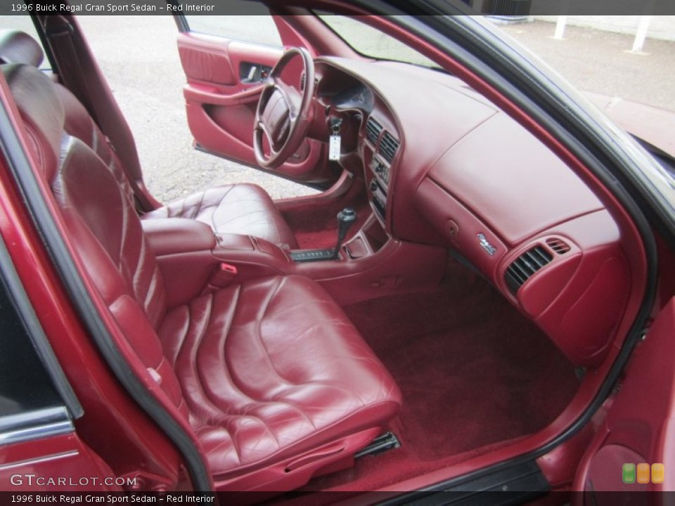 Red Interior Photo for the 1996 Buick Regal Gran Sport Sedan #73004962