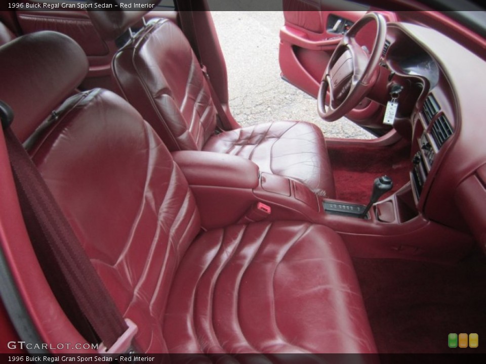 Red Interior Photo for the 1996 Buick Regal Gran Sport Sedan #73004983