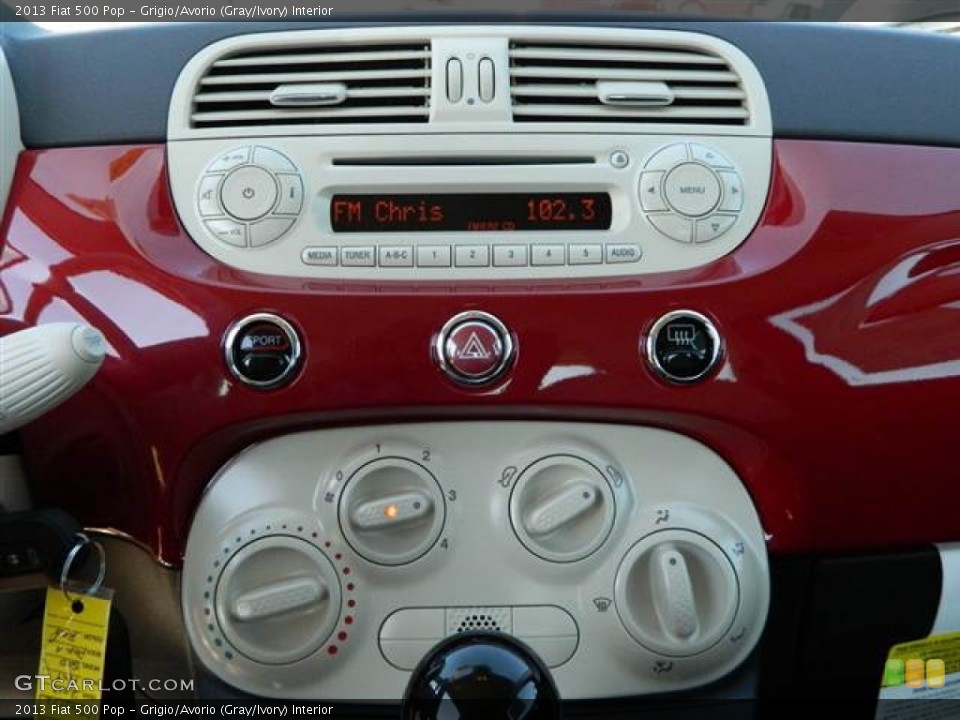 Grigio/Avorio (Gray/Ivory) Interior Controls for the 2013 Fiat 500 Pop #73008844