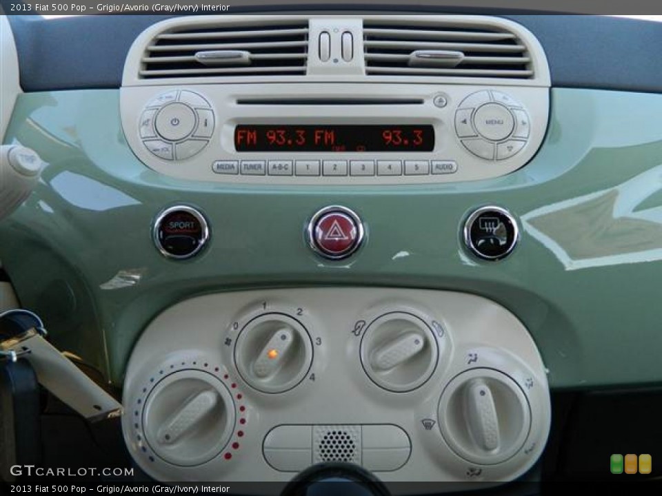 Grigio/Avorio (Gray/Ivory) Interior Controls for the 2013 Fiat 500 Pop #73010065