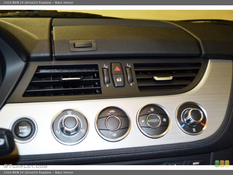 Black Interior Controls for the 2009 BMW Z4 sDrive30i Roadster #73010140