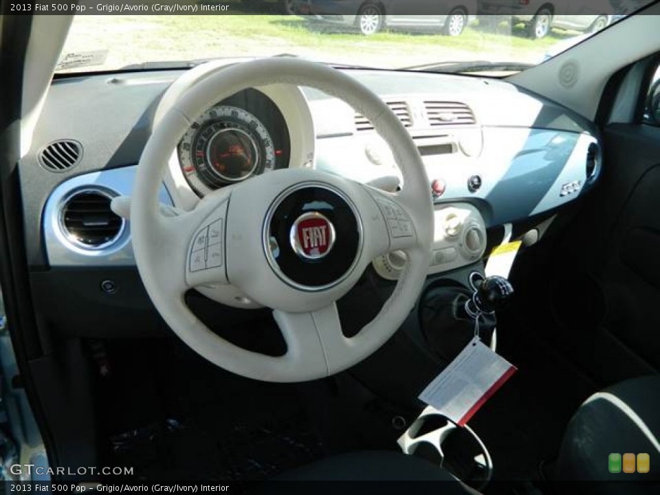 Grigio/Avorio (Gray/Ivory) Interior Dashboard for the 2013 Fiat 500 Pop #73012612