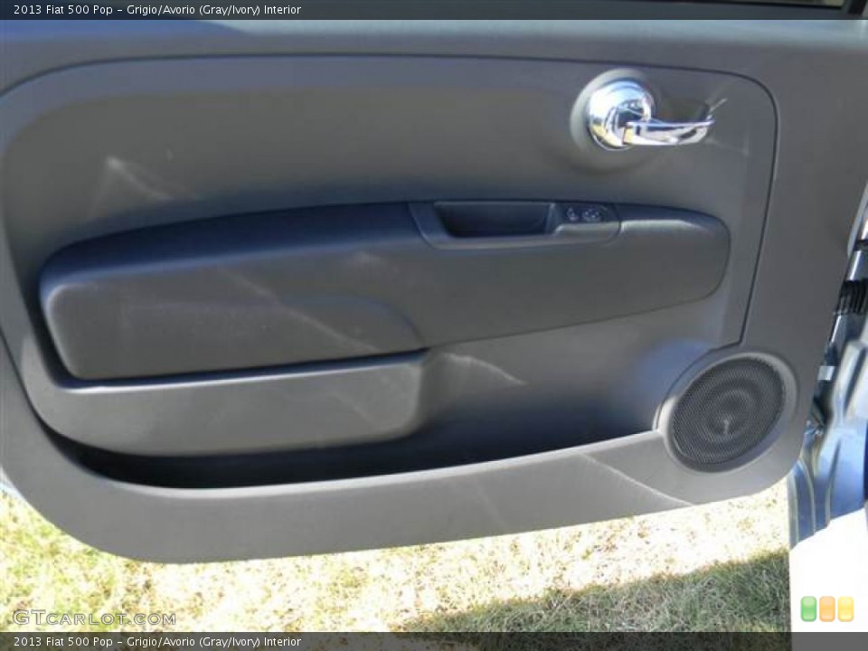 Grigio/Avorio (Gray/Ivory) Interior Door Panel for the 2013 Fiat 500 Pop #73013545