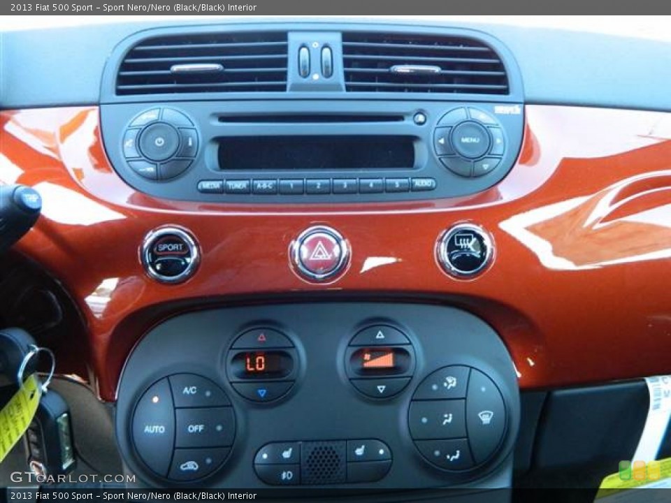 Sport Nero/Nero (Black/Black) Interior Controls for the 2013 Fiat 500 Sport #73014733