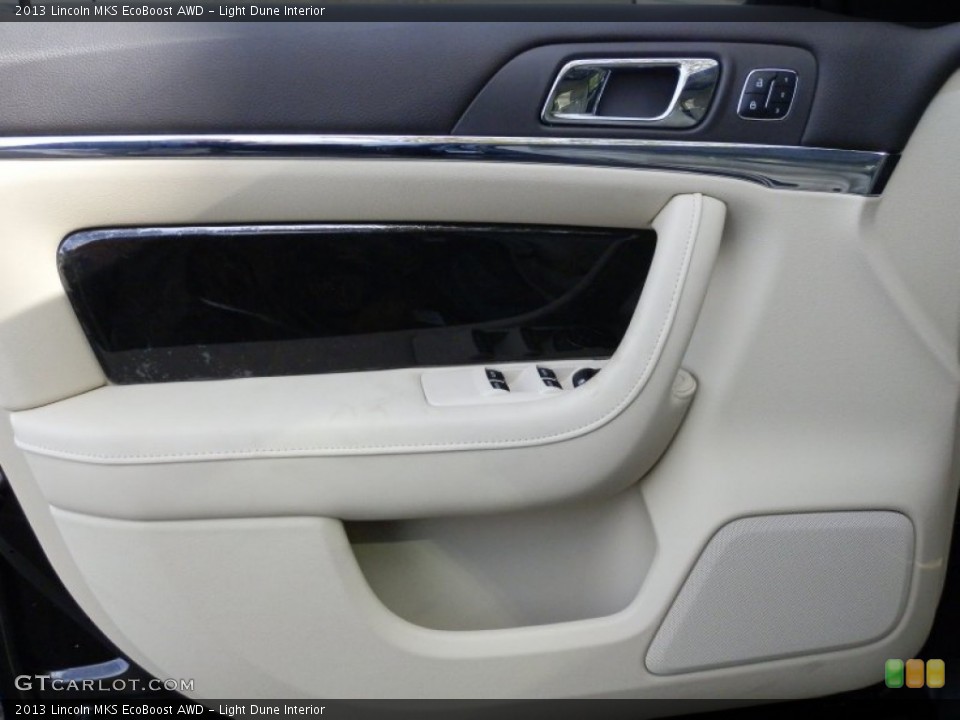Light Dune Interior Door Panel for the 2013 Lincoln MKS EcoBoost AWD #73027886