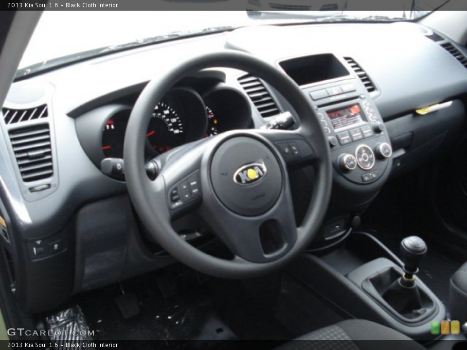 Black Cloth Interior Photo for the 2013 Kia Soul 1.6 #73029091