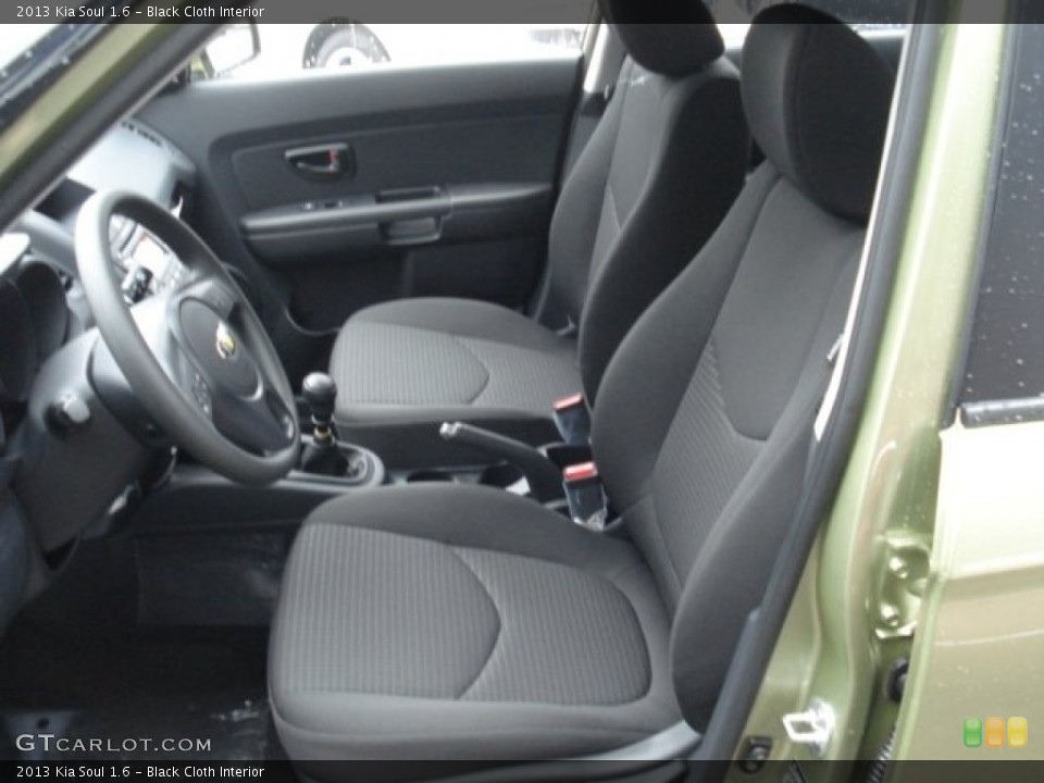 Black Cloth Interior Photo for the 2013 Kia Soul 1.6 #73029115