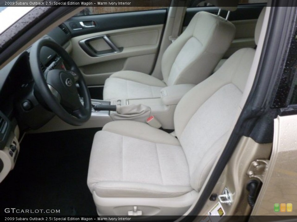 Warm Ivory Interior Photo for the 2009 Subaru Outback 2.5i Special Edition Wagon #73036773