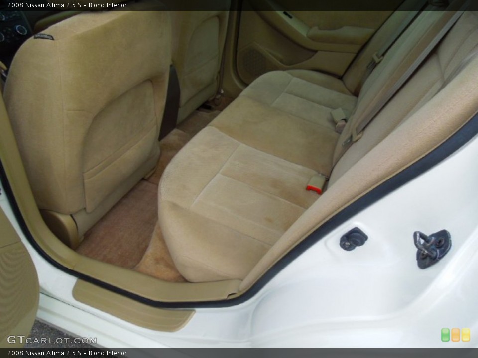 Blond Interior Rear Seat for the 2008 Nissan Altima 2.5 S #73041544