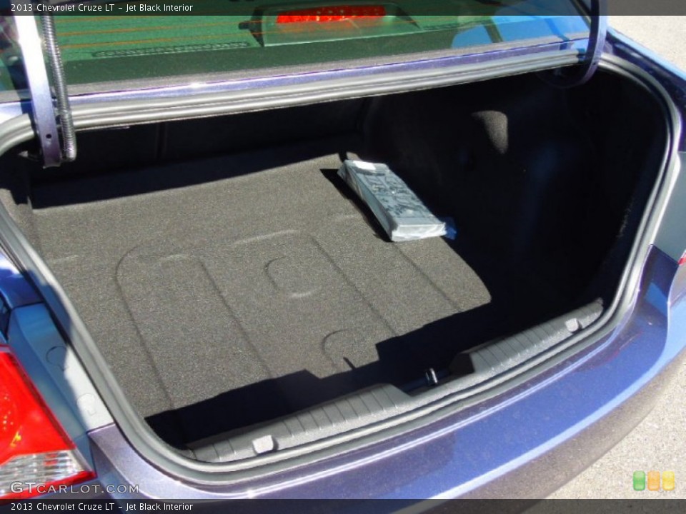 Jet Black Interior Trunk for the 2013 Chevrolet Cruze LT #73045177