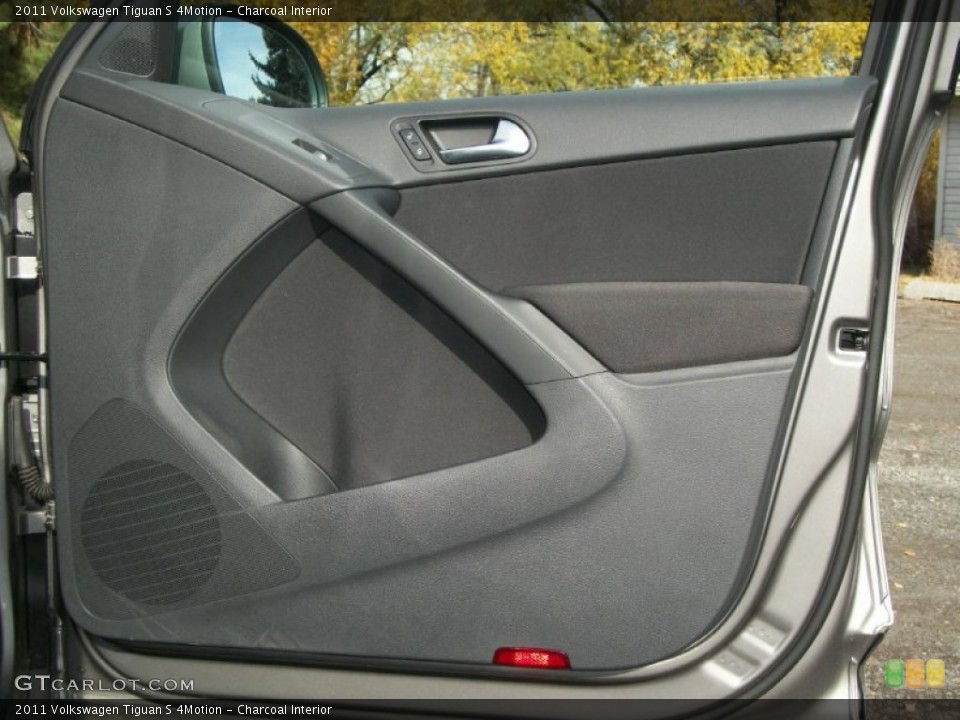 Charcoal Interior Door Panel for the 2011 Volkswagen Tiguan S 4Motion #73057512