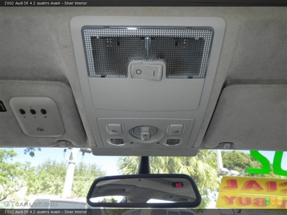 Silver Interior Controls for the 2002 Audi S6 4.2 quattro Avant #73064515