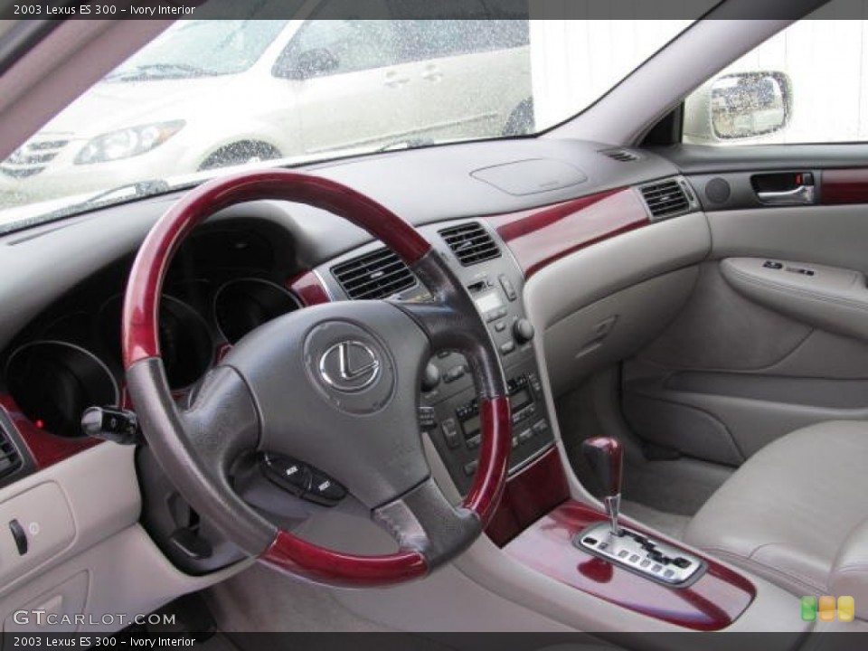Ivory Interior Dashboard for the 2003 Lexus ES 300 #73070883