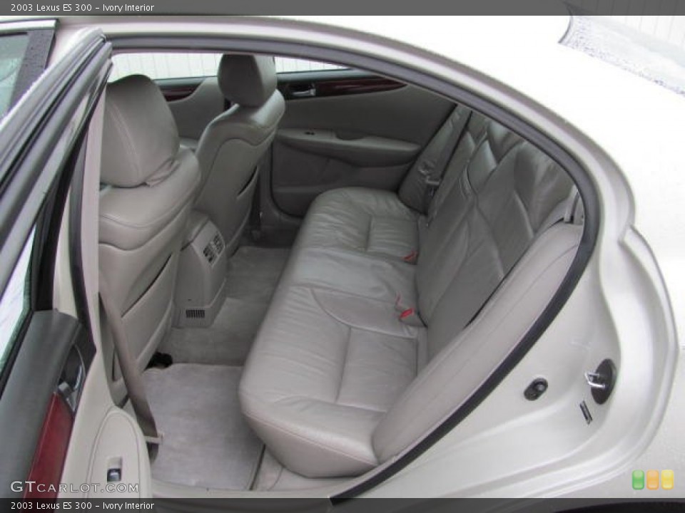 Ivory Interior Rear Seat for the 2003 Lexus ES 300 #73070924