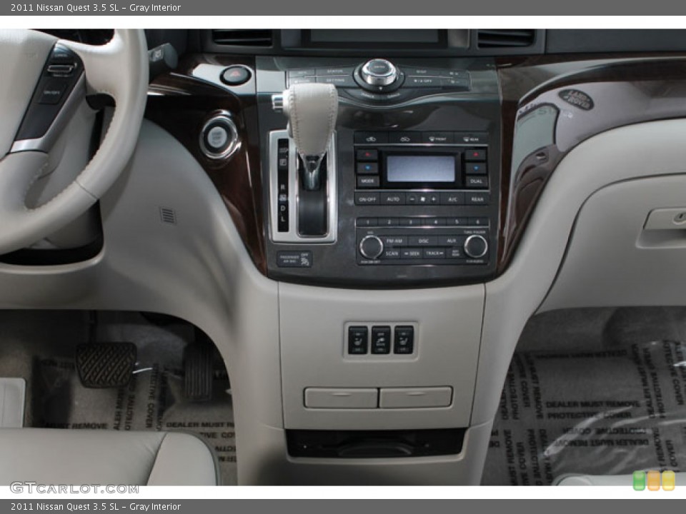 Gray Interior Controls for the 2011 Nissan Quest 3.5 SL #73072230