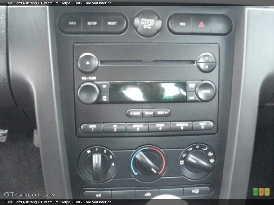 Dark Charcoal Interior Controls for the 2006 Ford Mustang GT Premium Coupe #73078293