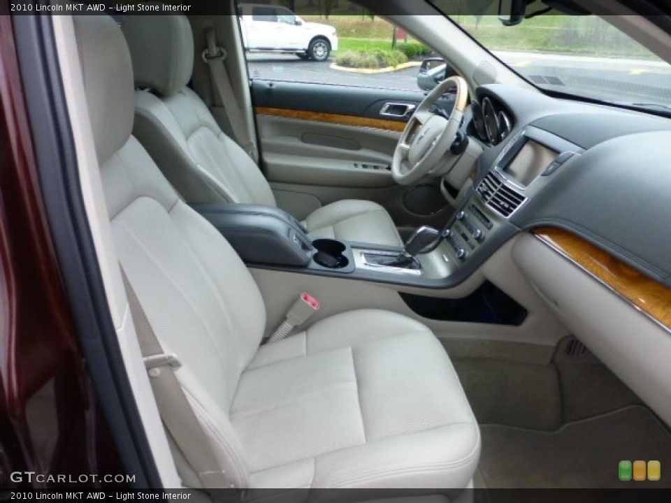 Light Stone Interior Photo for the 2010 Lincoln MKT AWD #73086813