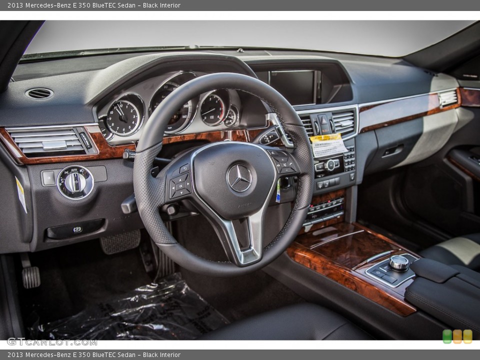 Black Interior Photo for the 2013 Mercedes-Benz E 350 BlueTEC Sedan #73097788
