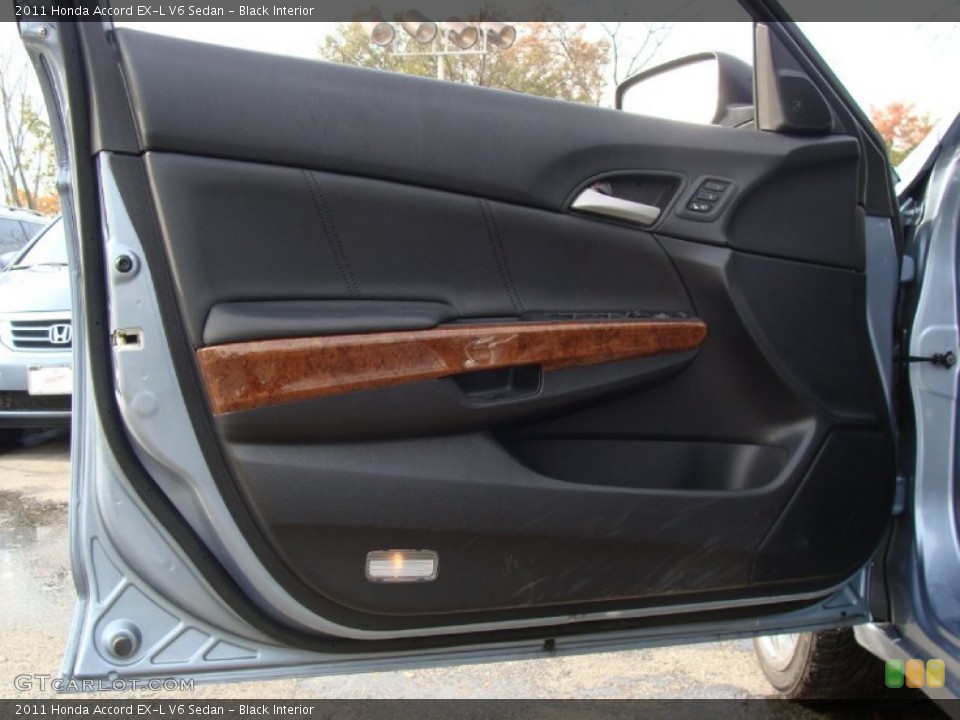 Black Interior Door Panel for the 2011 Honda Accord EX-L V6 Sedan #73130512