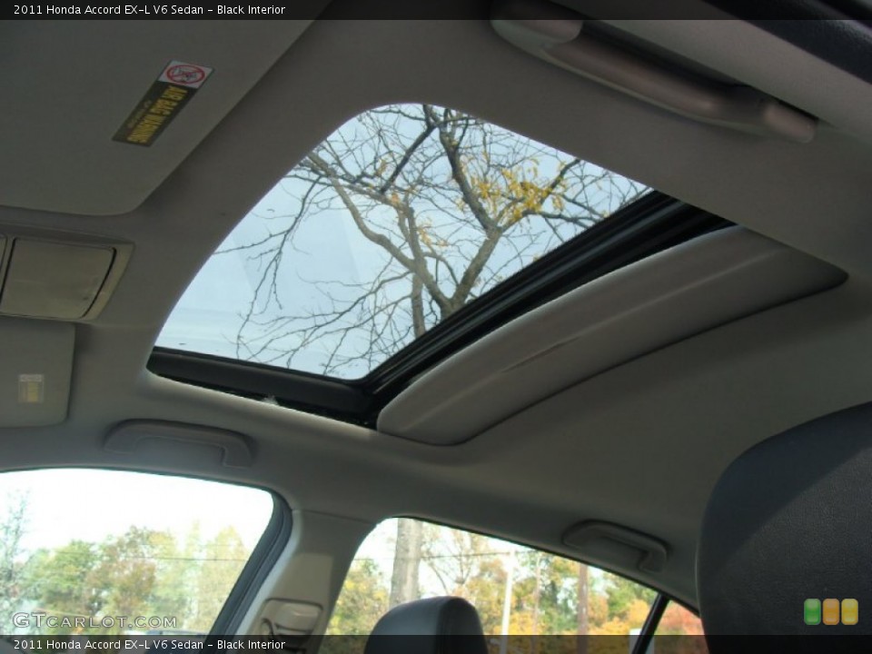 Black Interior Sunroof for the 2011 Honda Accord EX-L V6 Sedan #73130577