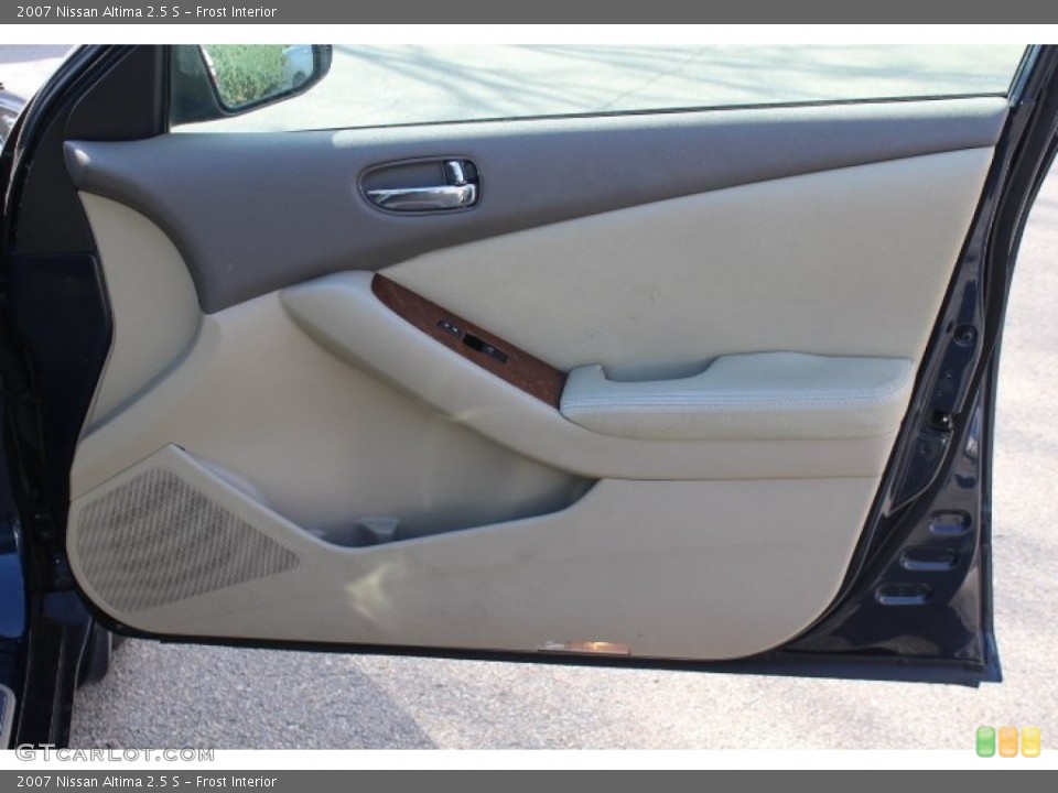 Frost Interior Door Panel for the 2007 Nissan Altima 2.5 S #73149831