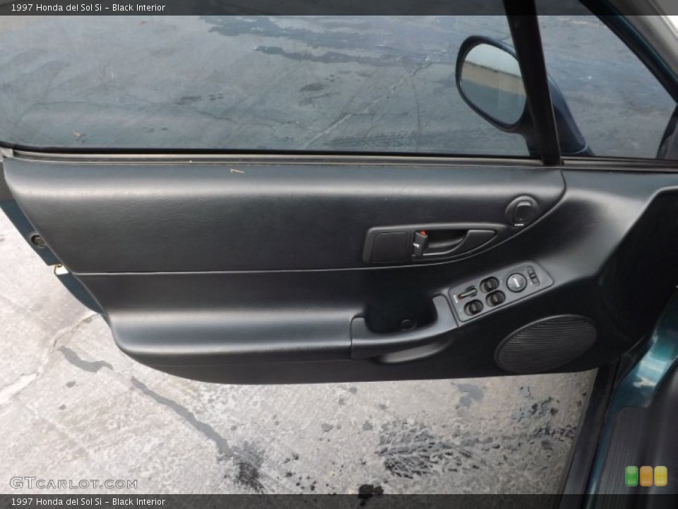 Black Interior Door Panel for the 1997 Honda del Sol Si #73161145