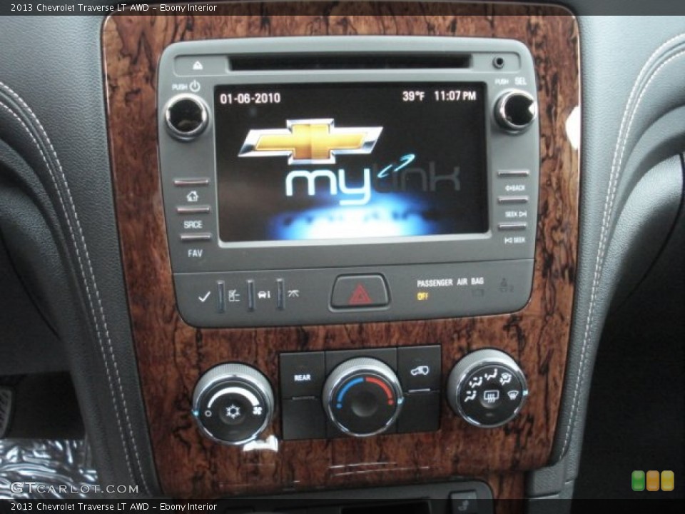 Ebony Interior Controls for the 2013 Chevrolet Traverse LT AWD #73173103