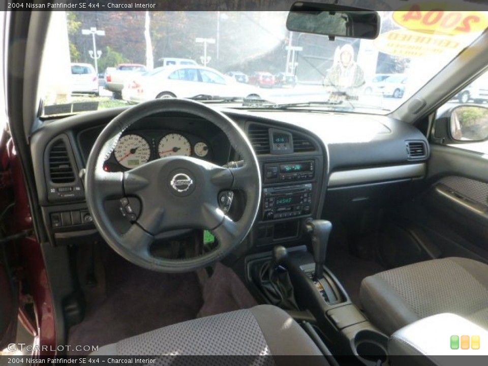 Charcoal Interior Dashboard for the 2004 Nissan Pathfinder SE 4x4 #73182849