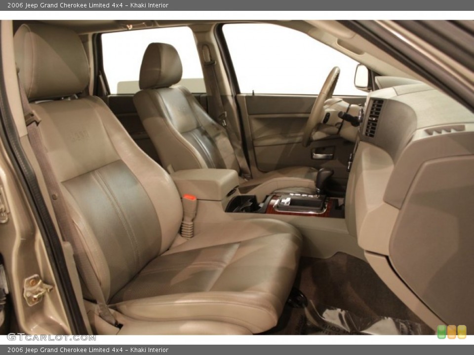Khaki Interior Photo for the 2006 Jeep Grand Cherokee Limited 4x4 #73192276