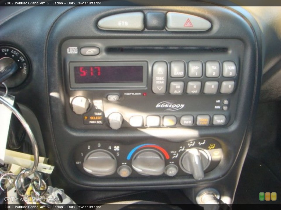 Dark Pewter Interior Controls for the 2002 Pontiac Grand Am GT Sedan #73198668