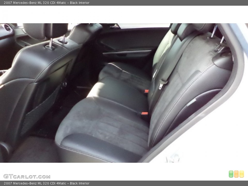 Black Interior Rear Seat for the 2007 Mercedes-Benz ML 320 CDI 4Matic #73205457