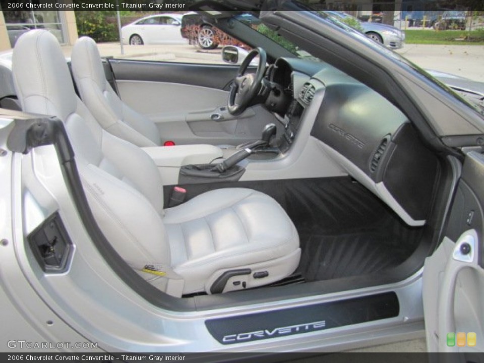 Titanium Gray Interior Photo for the 2006 Chevrolet Corvette Convertible #73224675