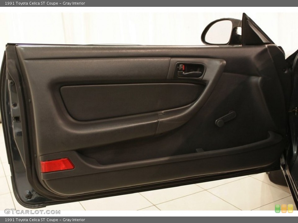 Gray Interior Door Panel for the 1991 Toyota Celica ST Coupe #73234677